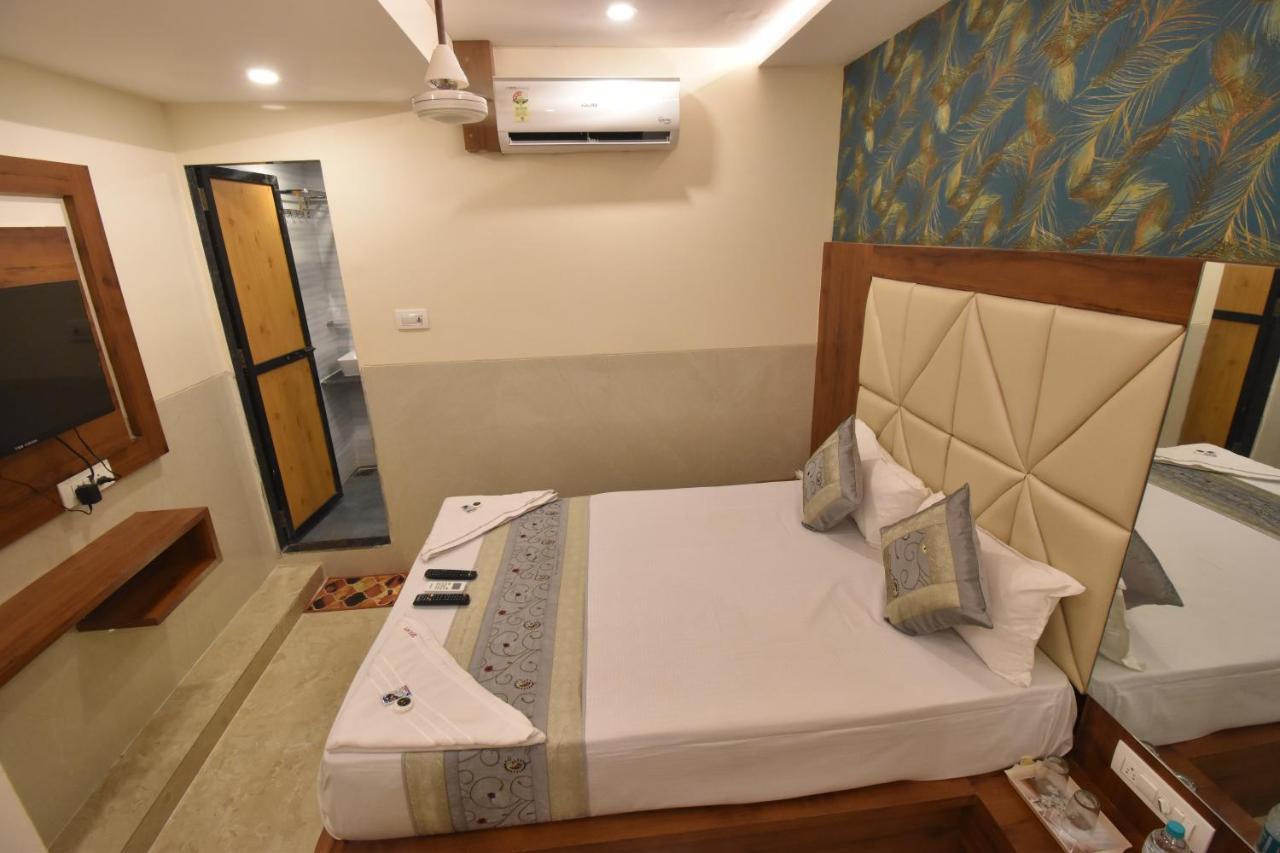 Hotel Dream Palace Residency - Near To Us Embassy Bkc Bombay Eksteriør billede