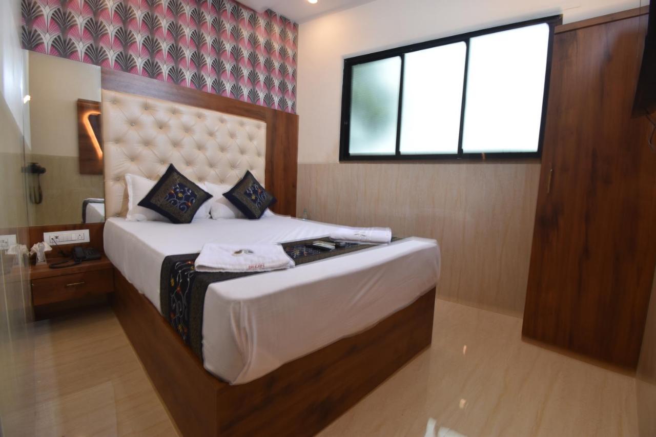 Hotel Dream Palace Residency - Near To Us Embassy Bkc Bombay Eksteriør billede